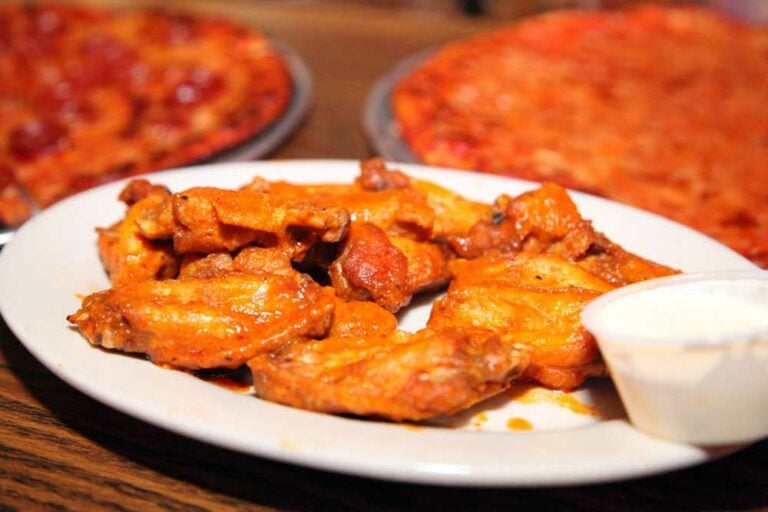 Buffalo wings and pizza